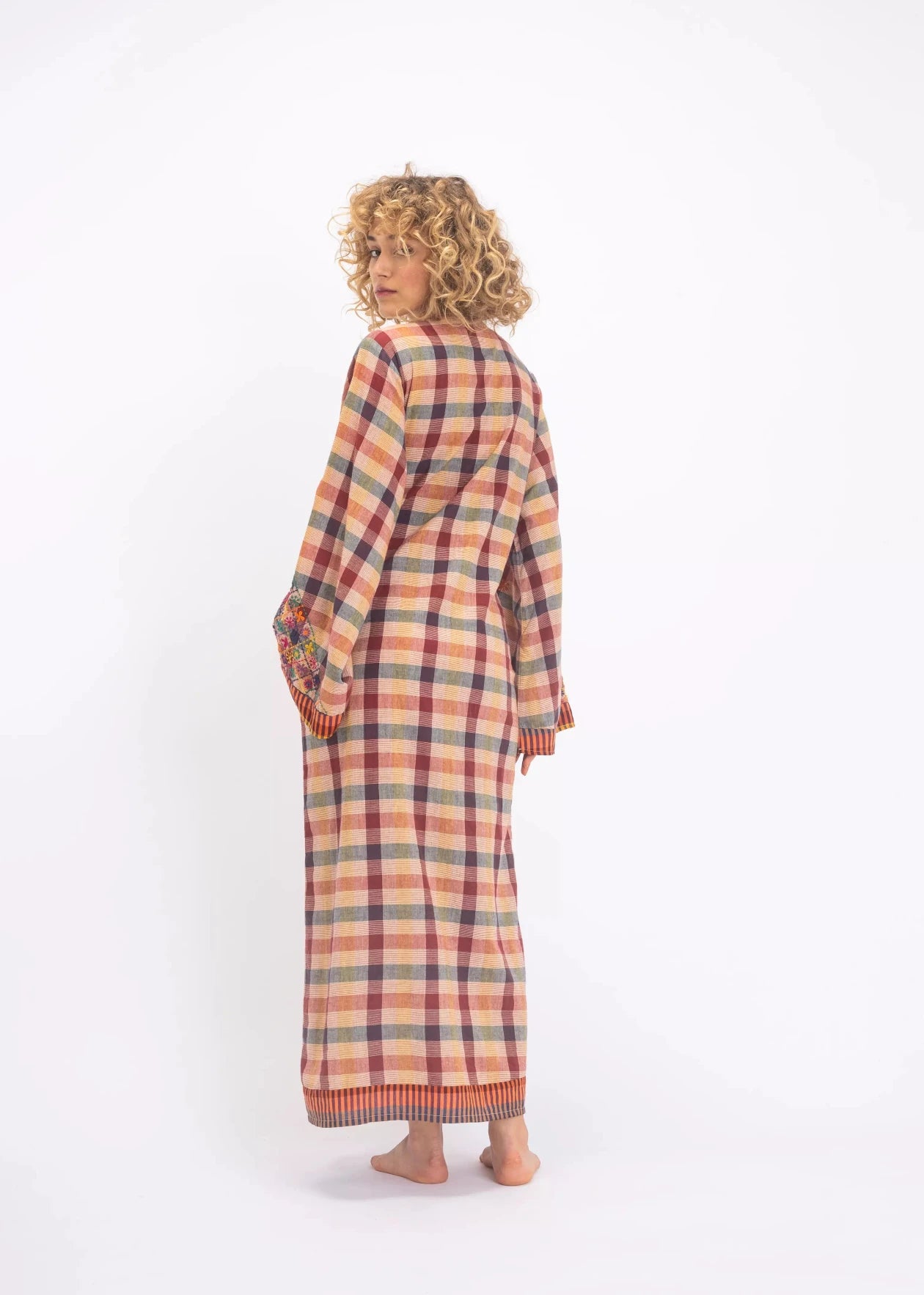 v de vinster moutarde brodée robe