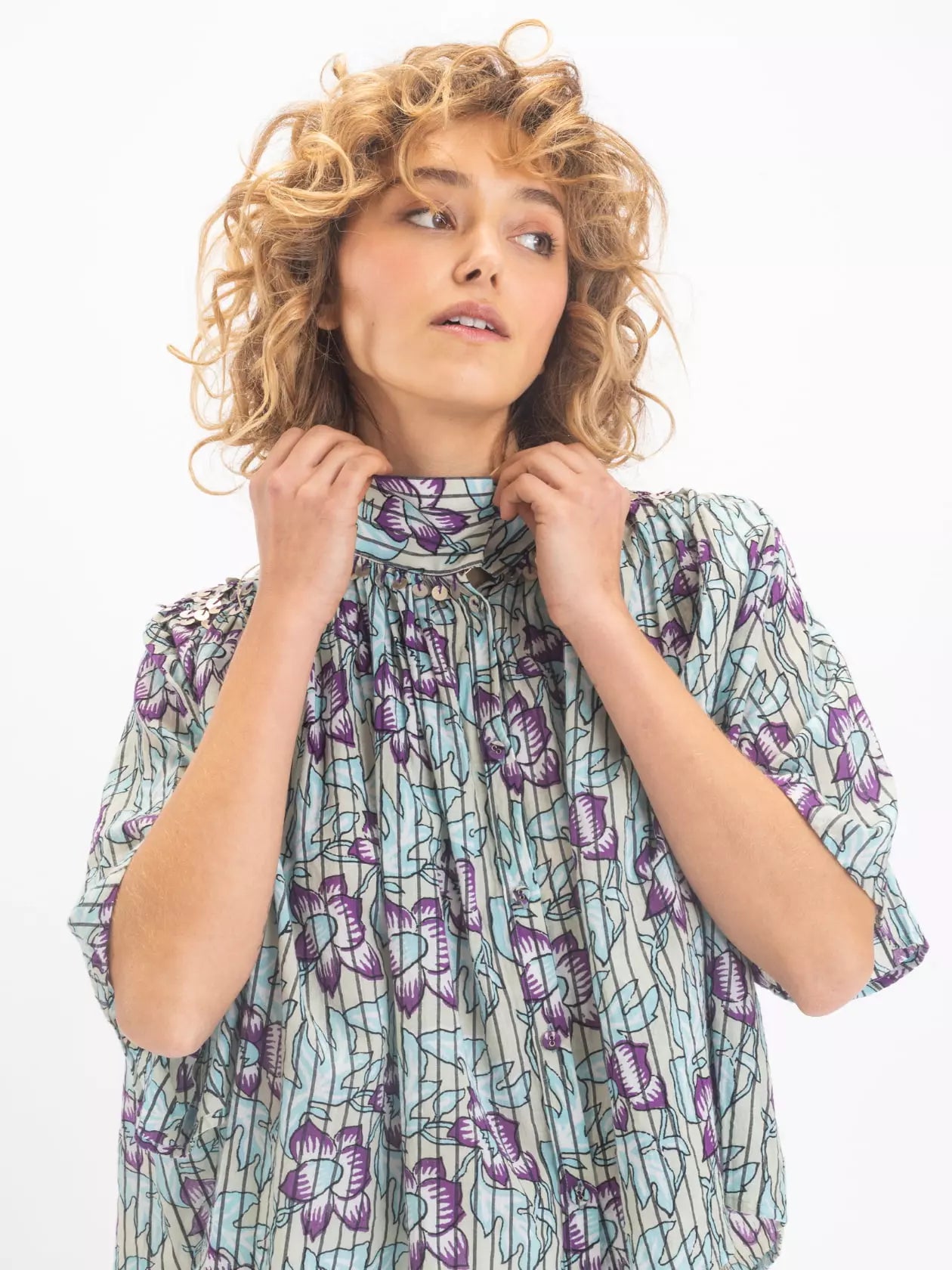 BHUMI BLEU ROBE COURTE V DE VINSTER