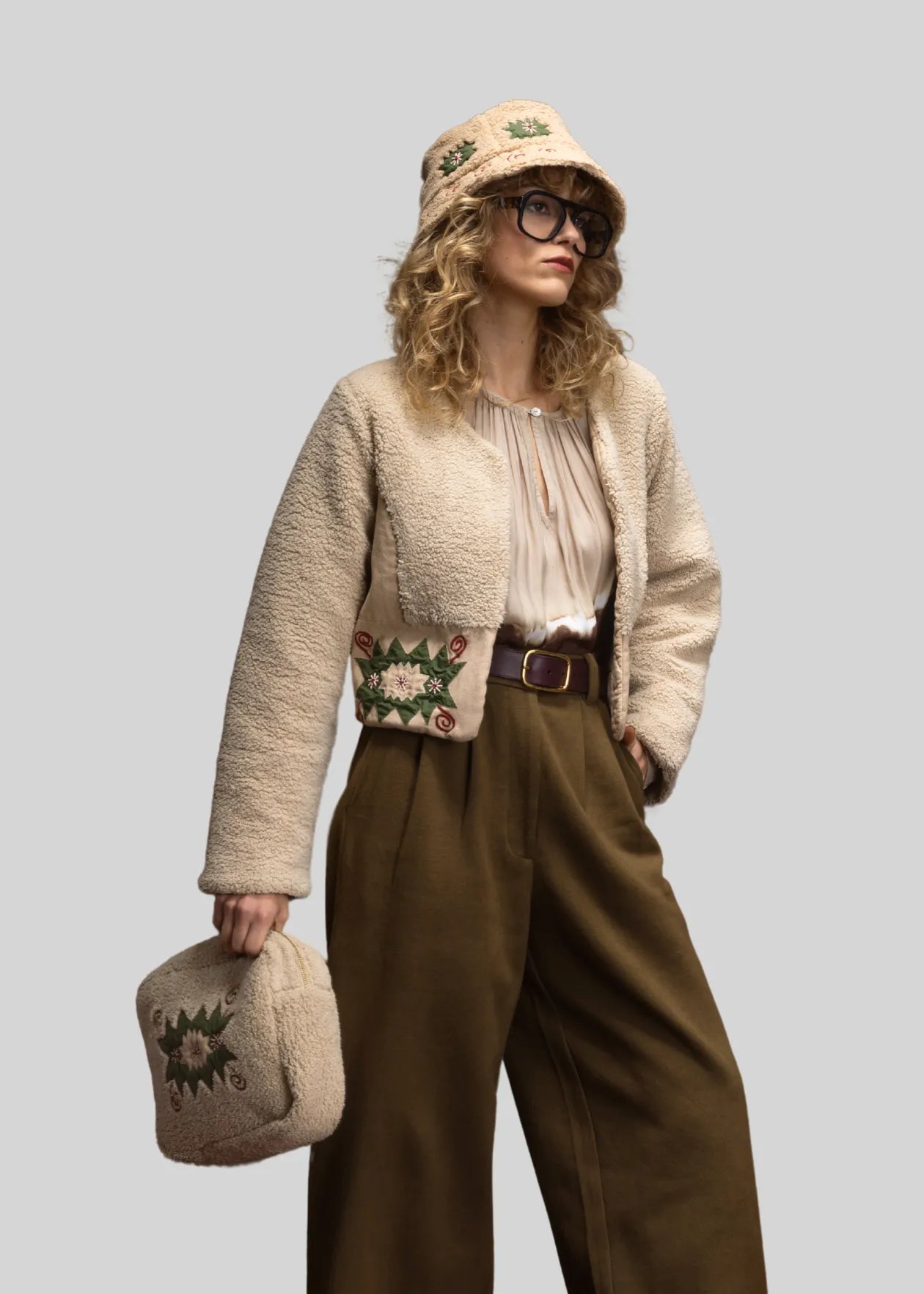Pochette brodée crème CHARLI