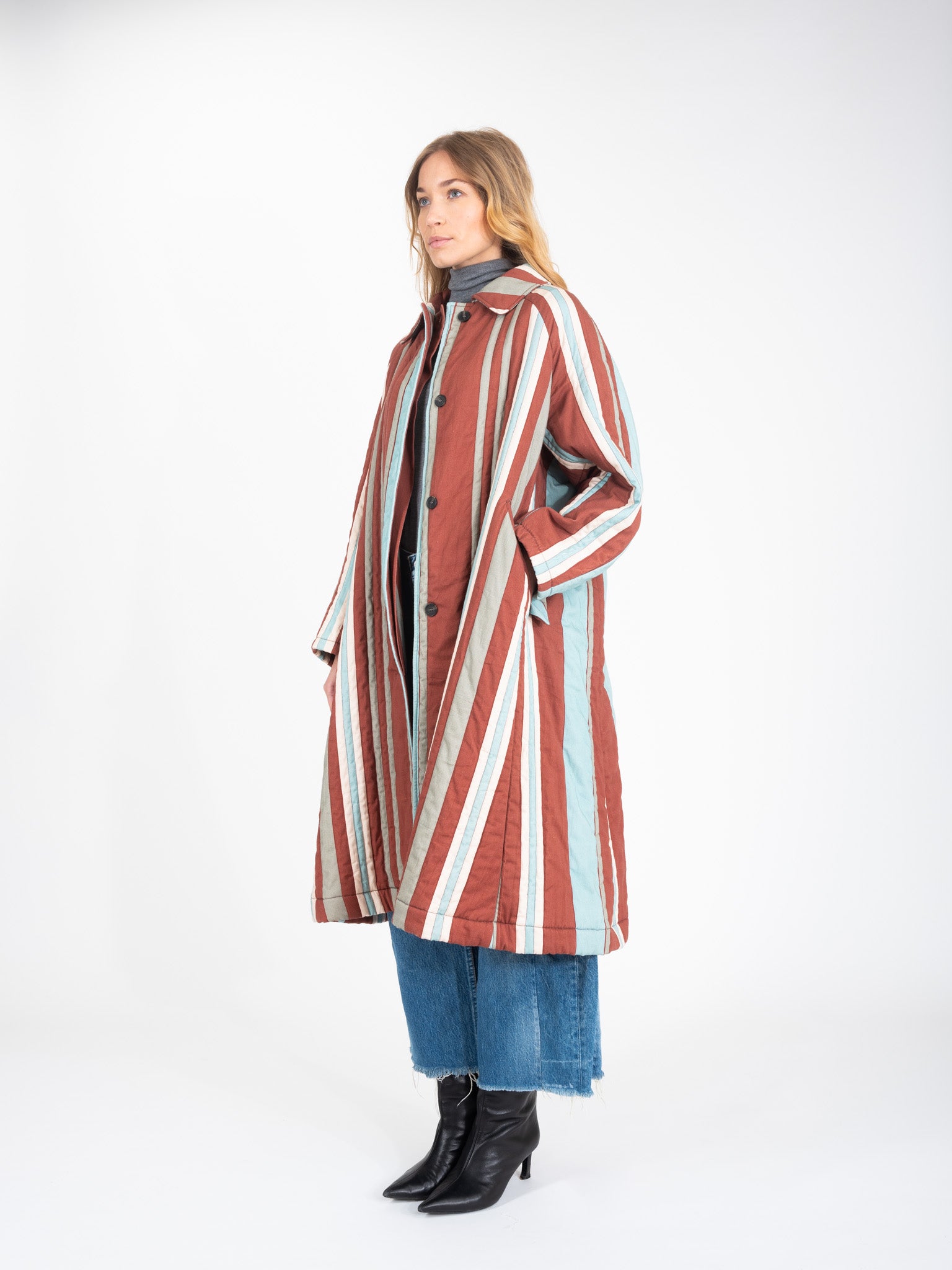 HAPPY blue striped quilted coat