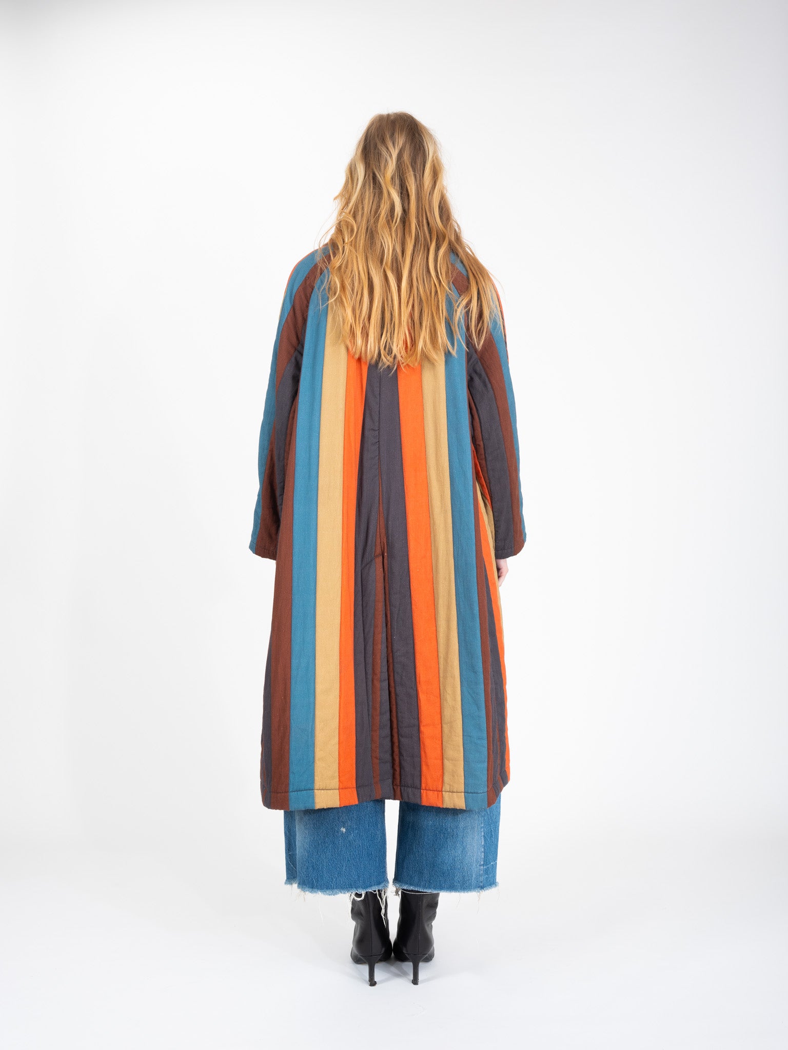 HAPPY orange striped quilted coat