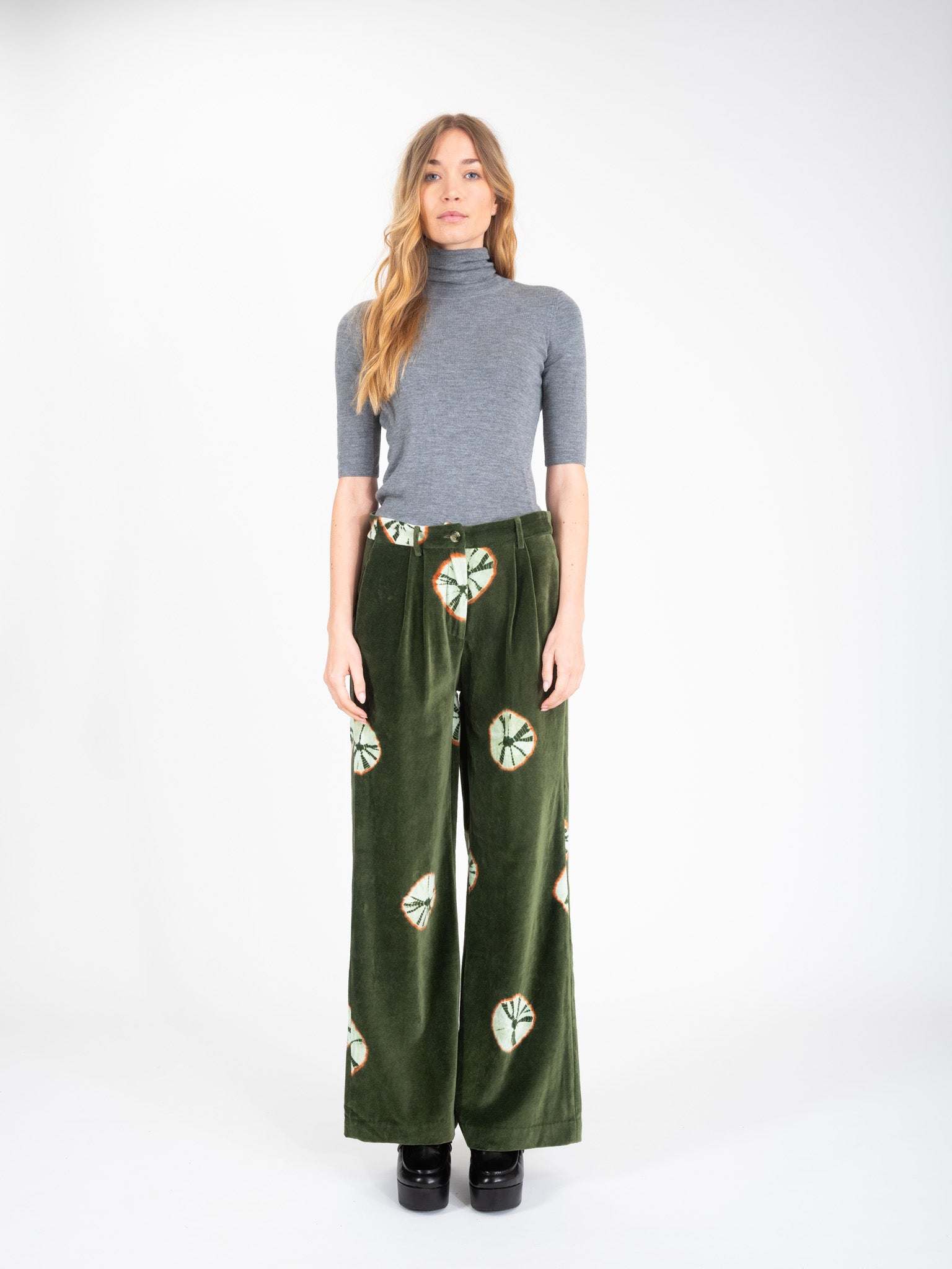 Pantalon en velours kaki tie and dye CHARM