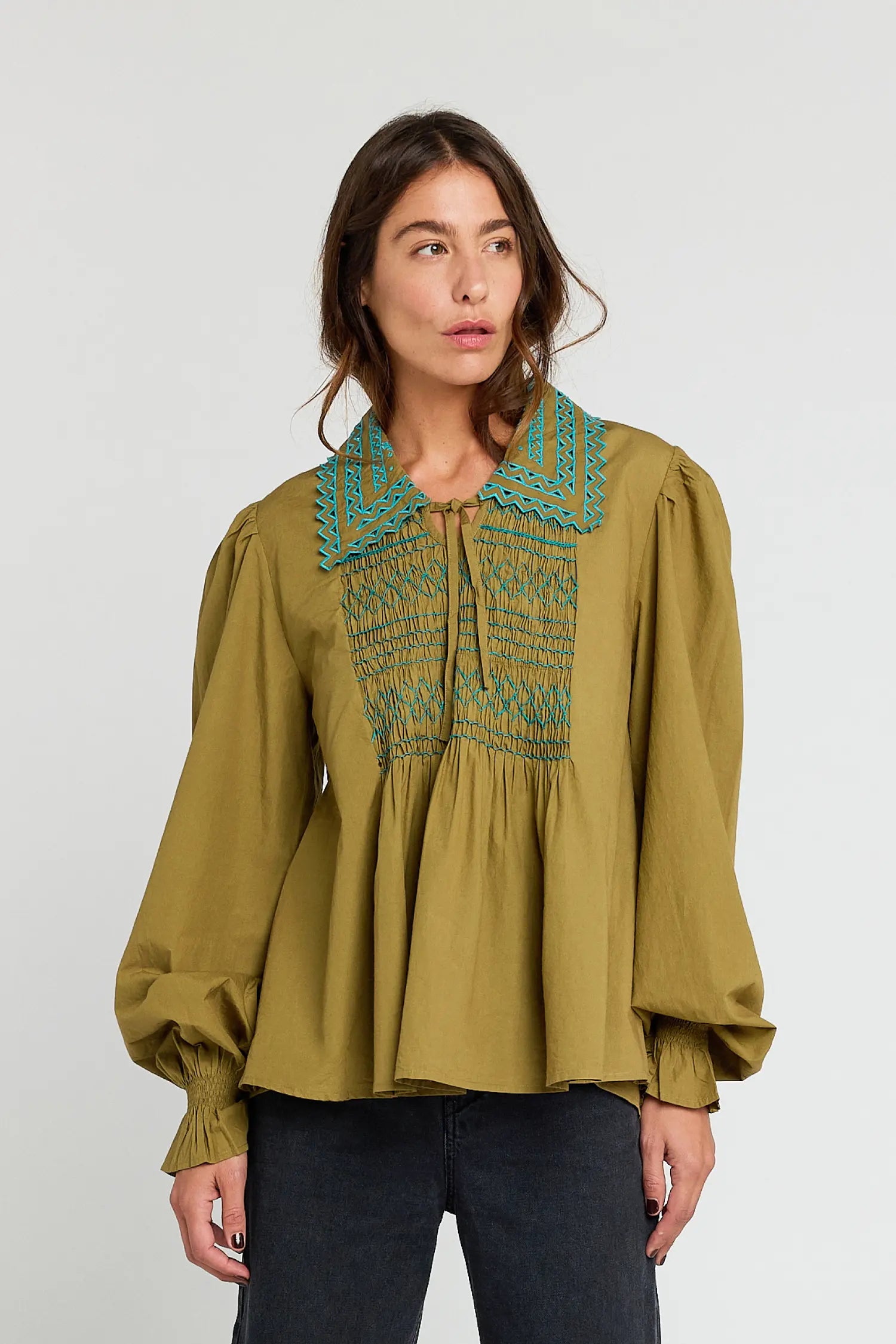 CONFIDENT smoky blouse