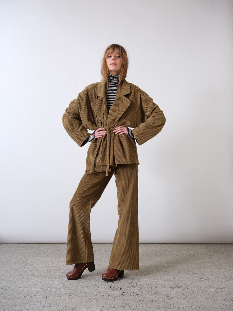 Barbara short brown corduroy jacket