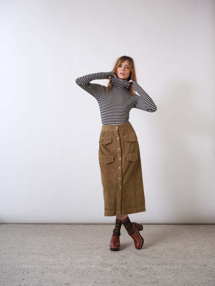 Barbara brown corduroy long skirt