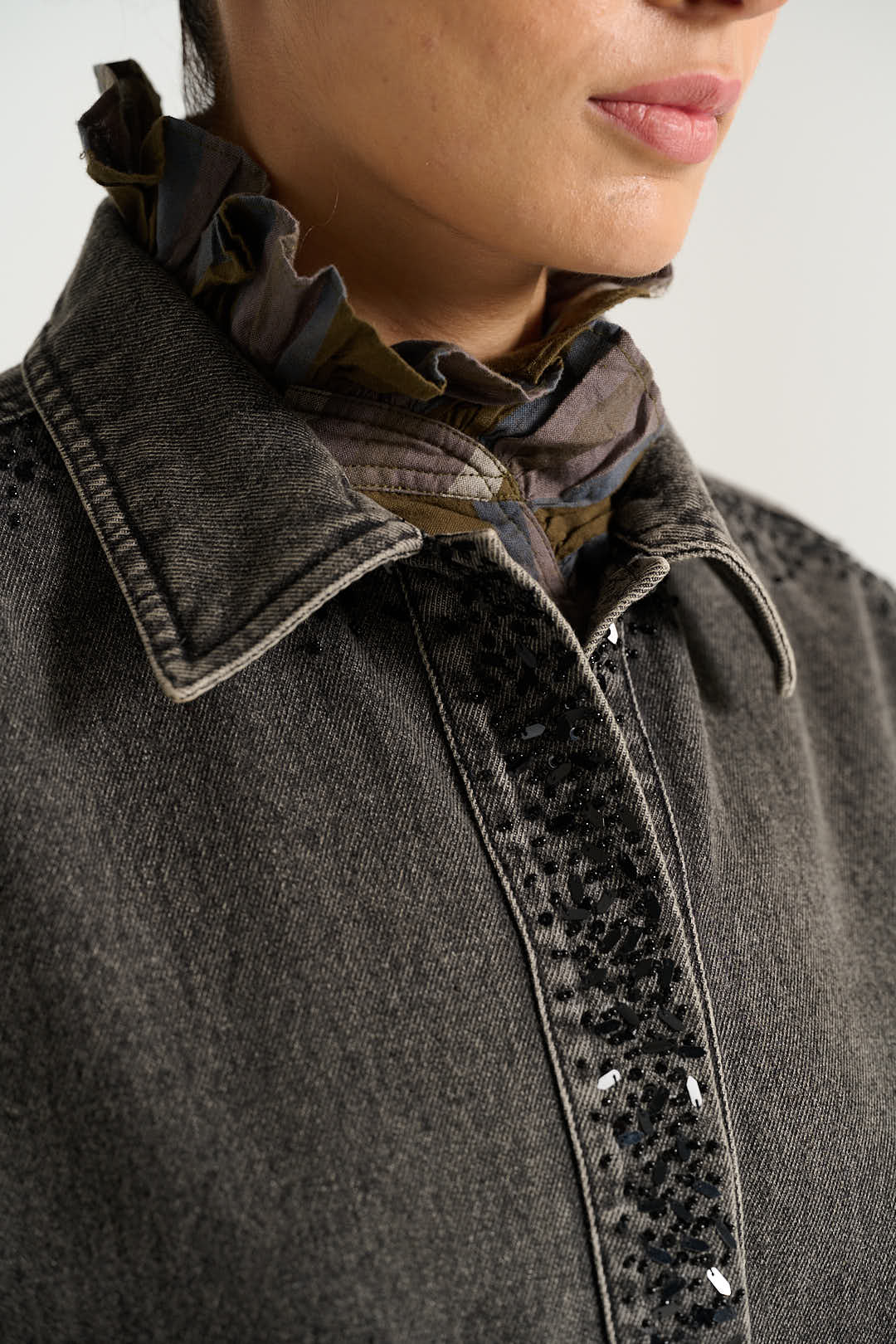 EMILE Black Denim Short-Sleeved Jacket