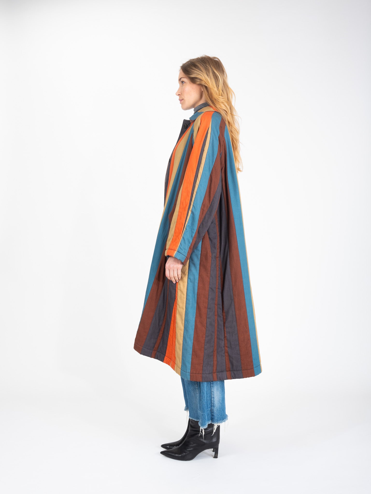 HAPPY orange striped quilted coat