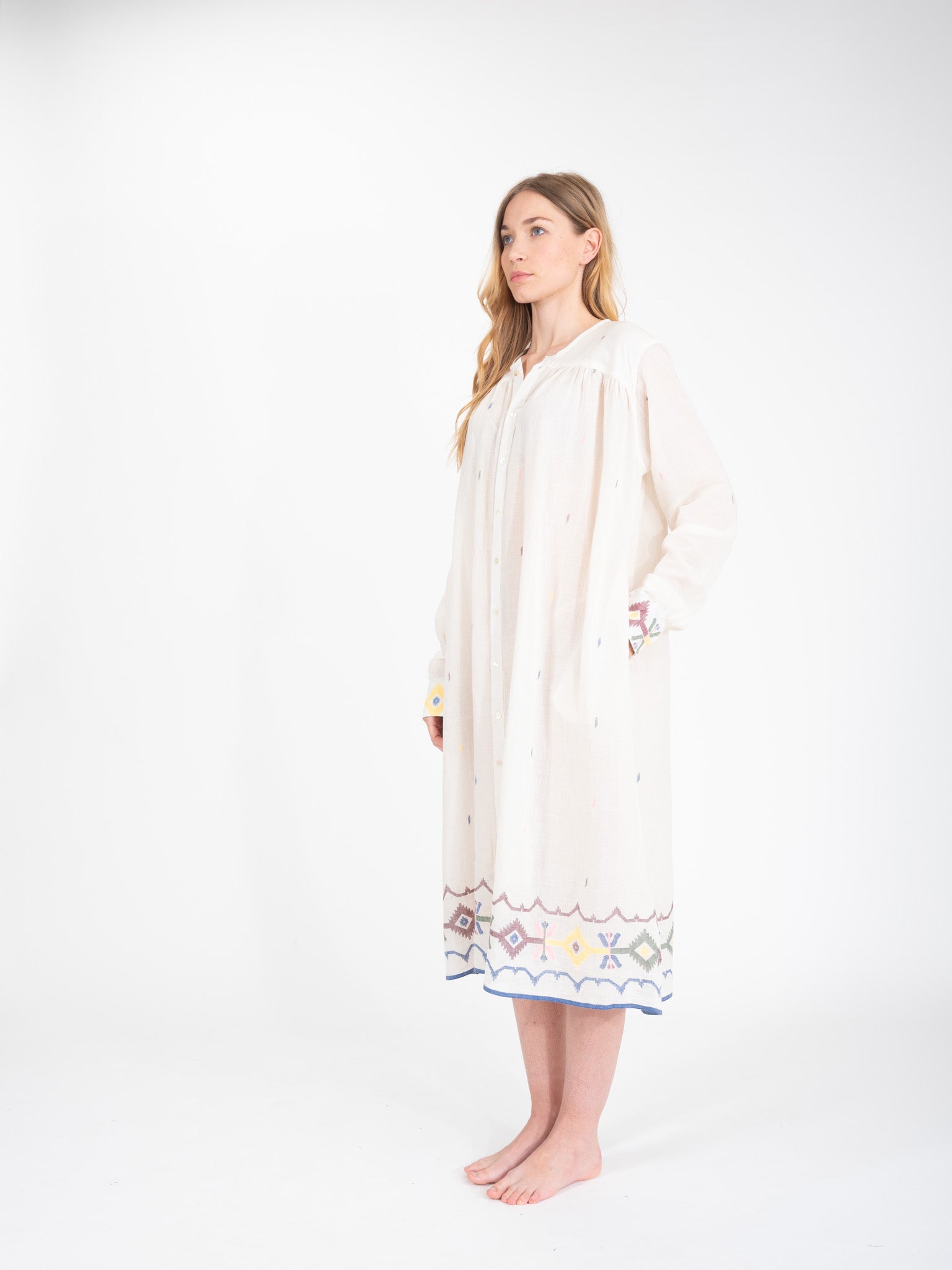 Robe longue en voile de coton brodé Jamdeni