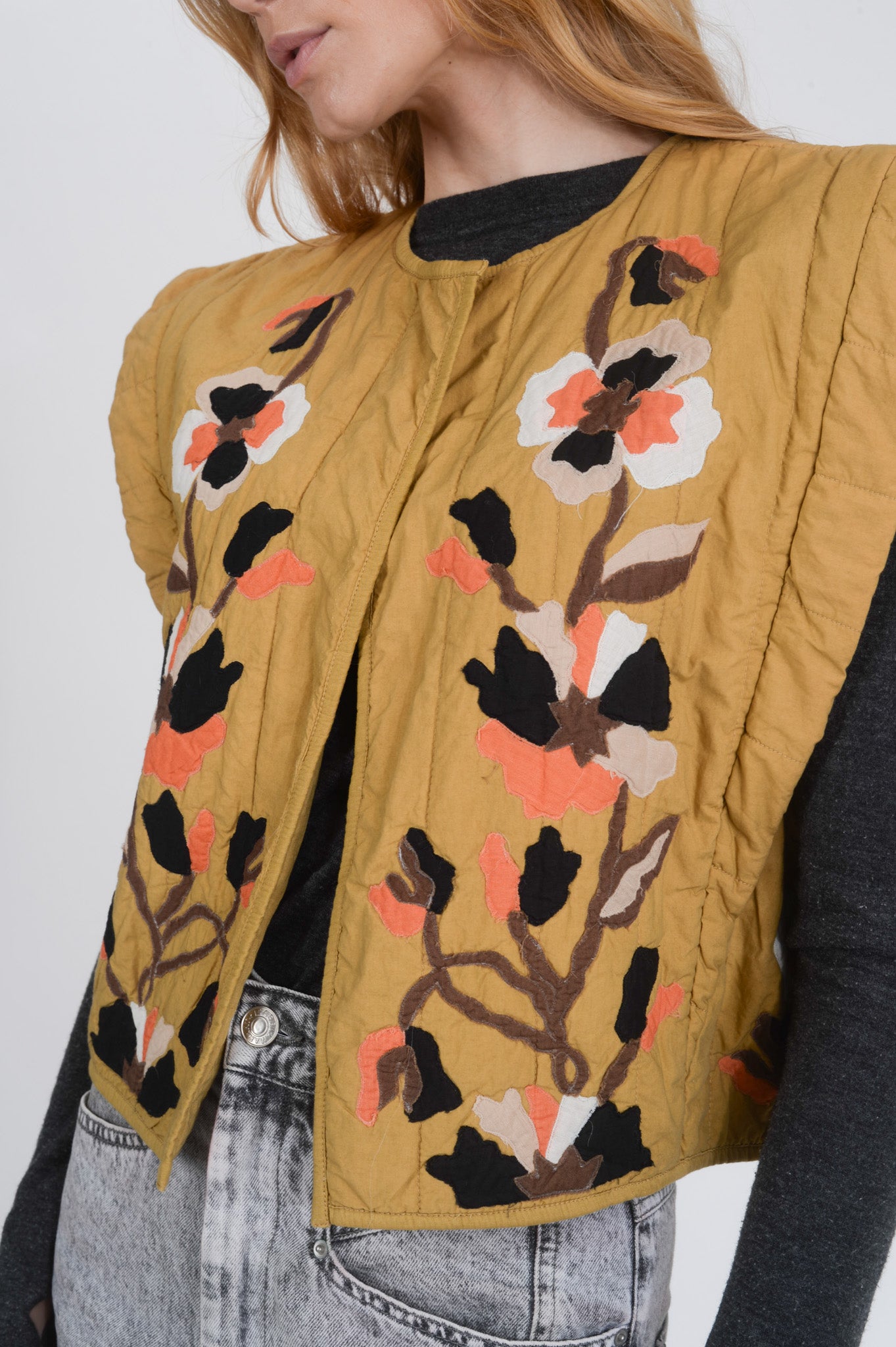 DREAM floral quilted beige bolero