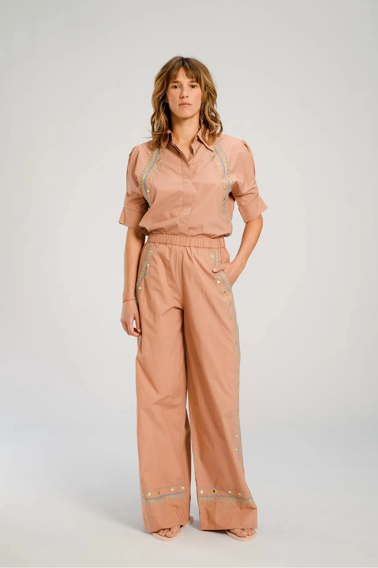 coton terracotta pantalon brodé