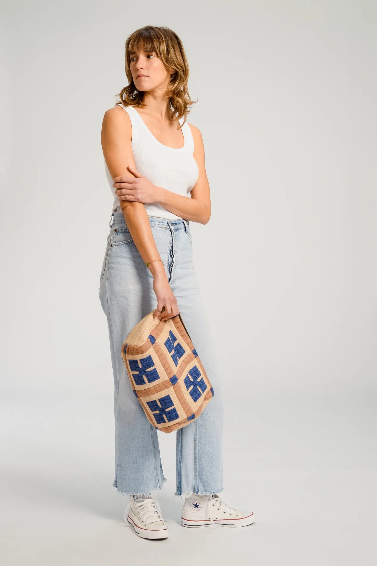 V DE VINSTER POCHETTE NARA